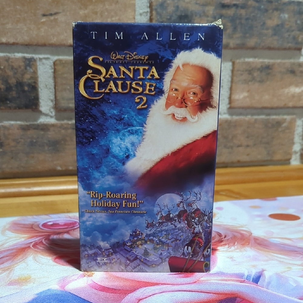 Walt Disney Santa Clause 2 VHS Tape- Tim Allen - Picture 2 of 11
